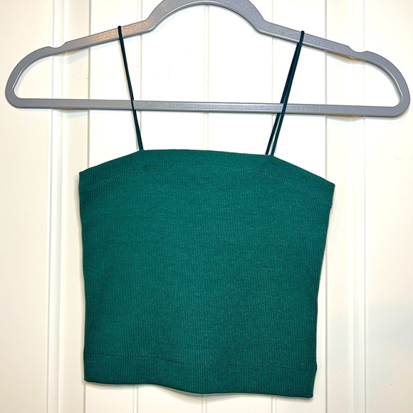 American Eagle Outfitters Tops - Green spaghetti strap crop top - American Eagle Top
